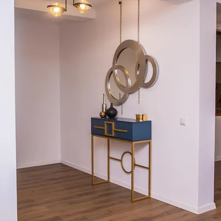 Holiday home Casuta Doi Ponei